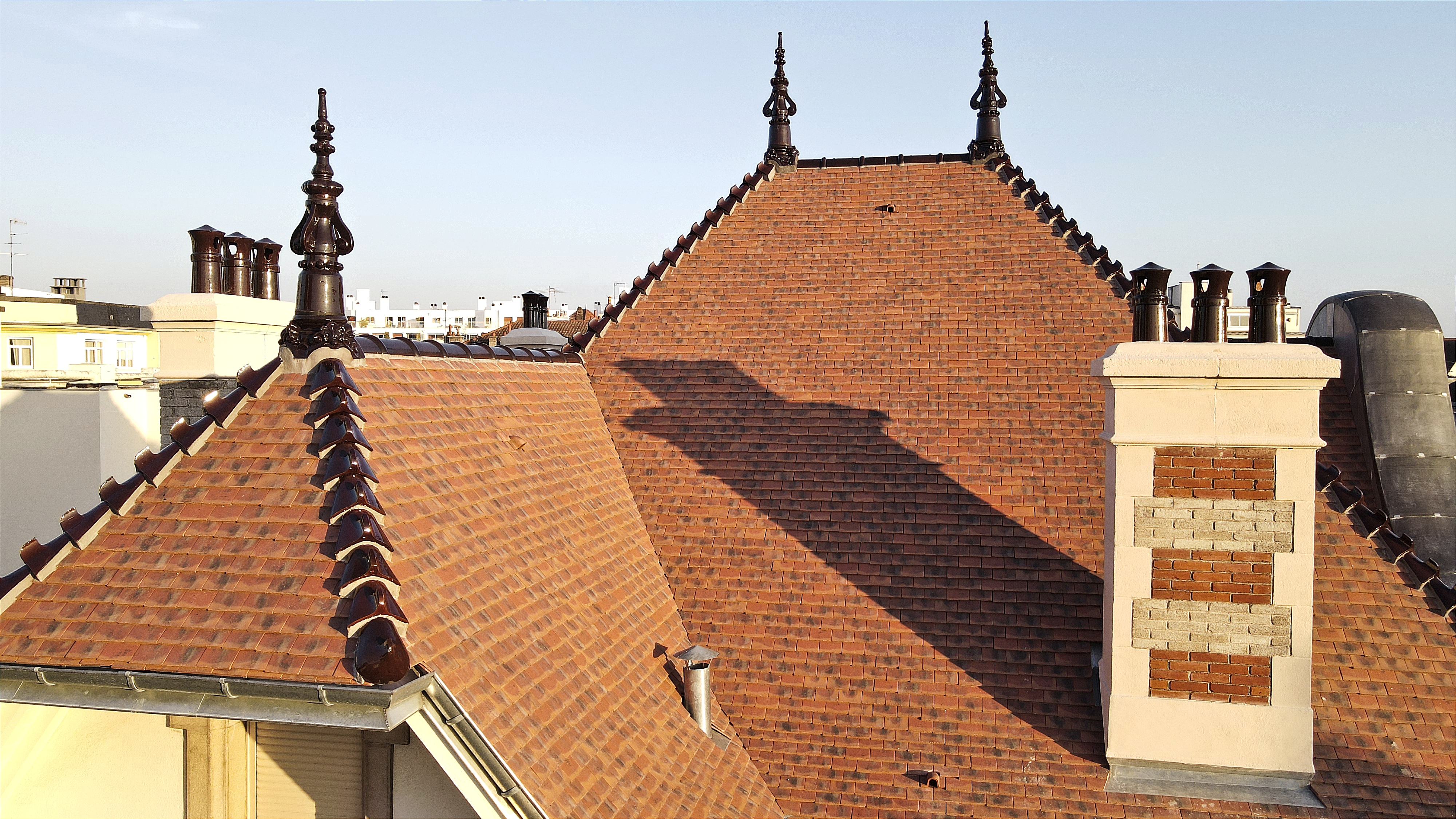 Après - Réfection complète de toiture — 8 rue Bernard Courtois, Dijon